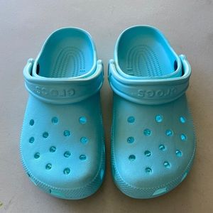 Adult Classic Crocs